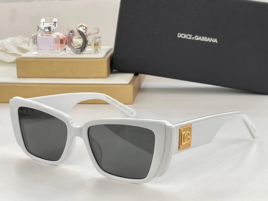 Dolce & Gabbana AAA Quality Sunglasses Compact 9422