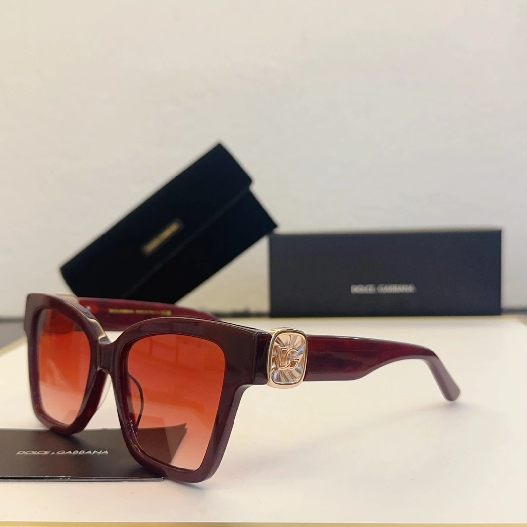 Dolce & Gabbana AAA Quality Sunglasses Cozy 7050