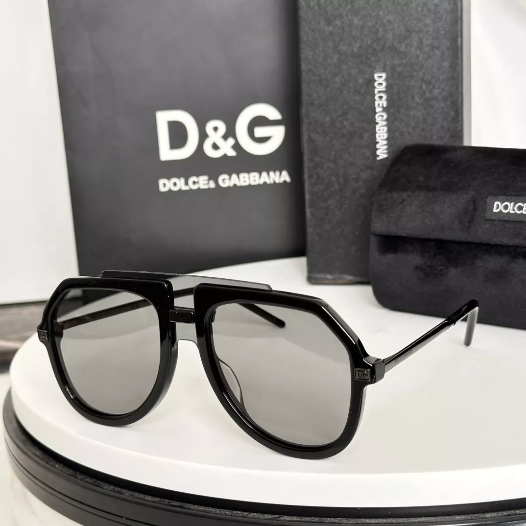 Dolce & Gabbana AAA Quality Sunglasses Durable 1060