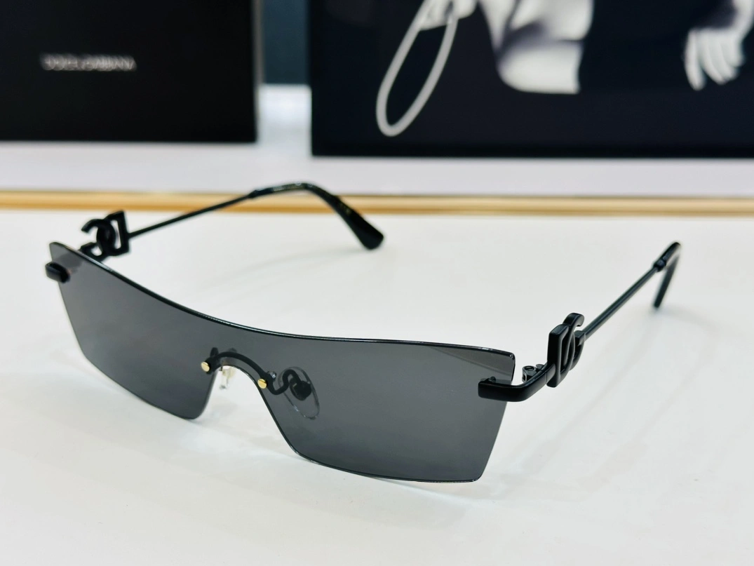 Dolce & Gabbana AAA Quality Sunglasses Flexible 5801