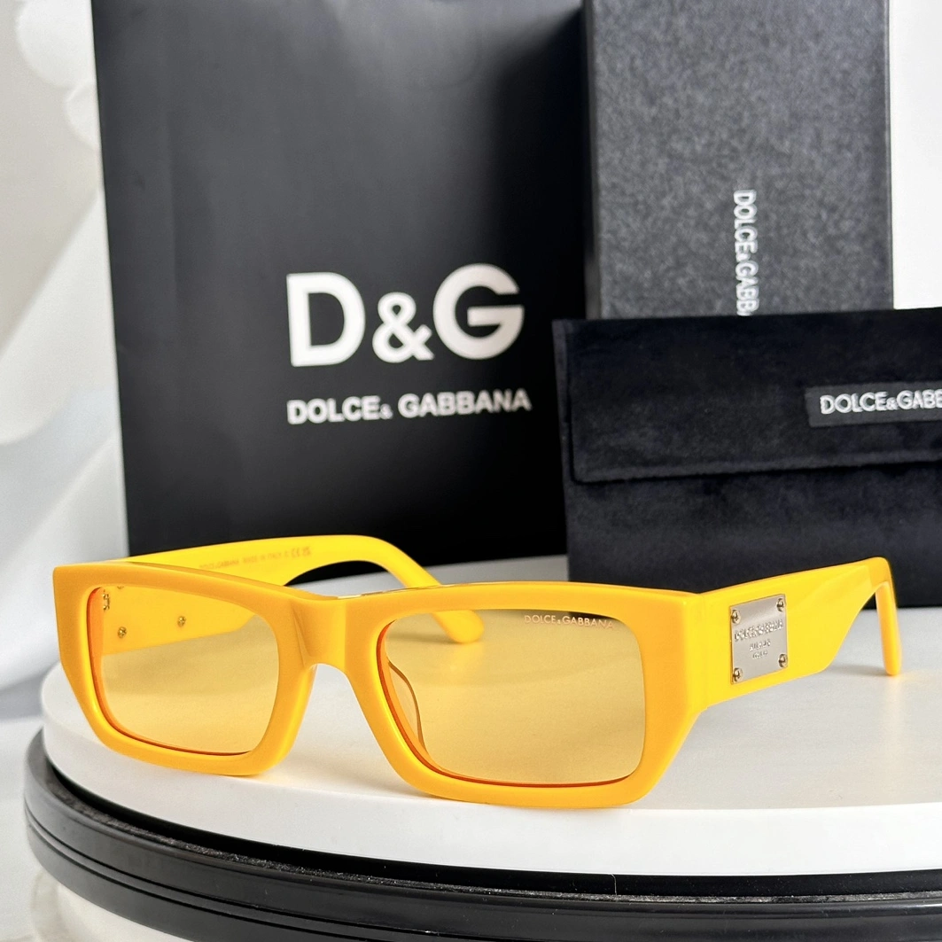 Dolce & Gabbana AAA Quality Sunglasses Lightweight 542