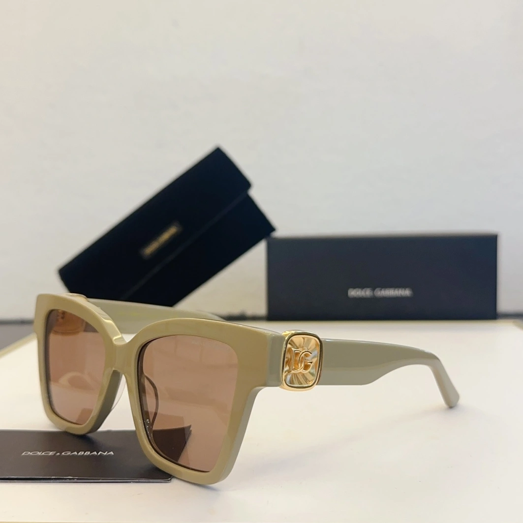 Dolce & Gabbana AAA Quality Sunglasses Lightweight 9842