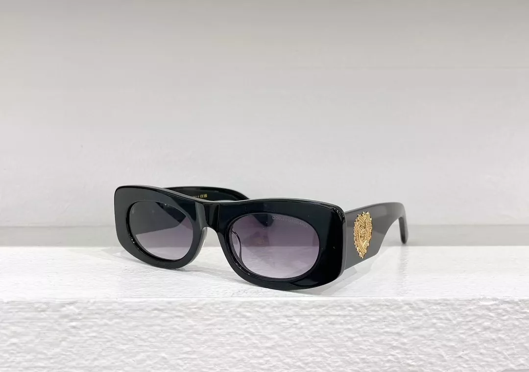 Dolce & Gabbana AAA Quality Sunglasses Soft 1112