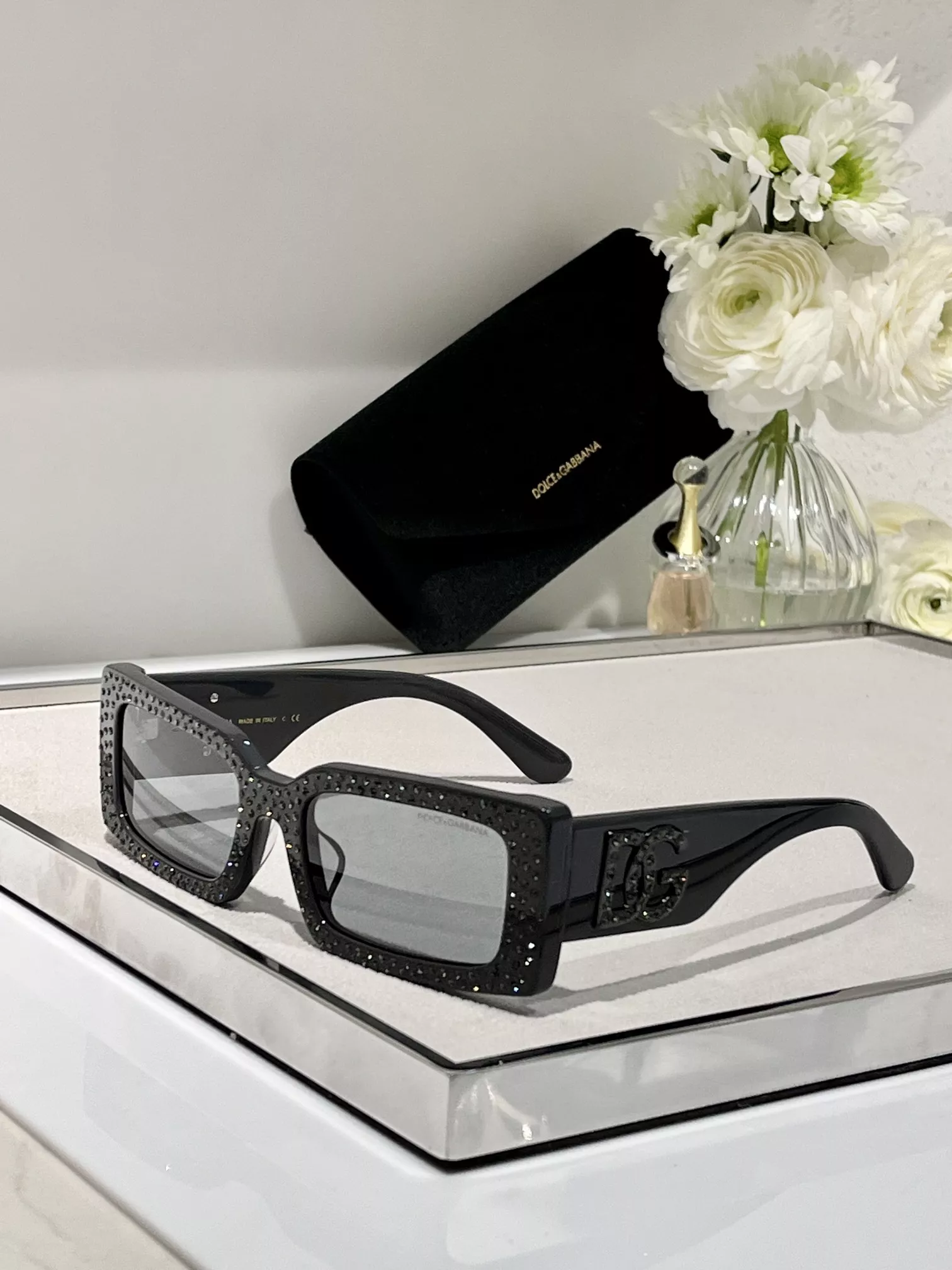 Dolce & Gabbana AAA Quality Sunglasses Soft 2044