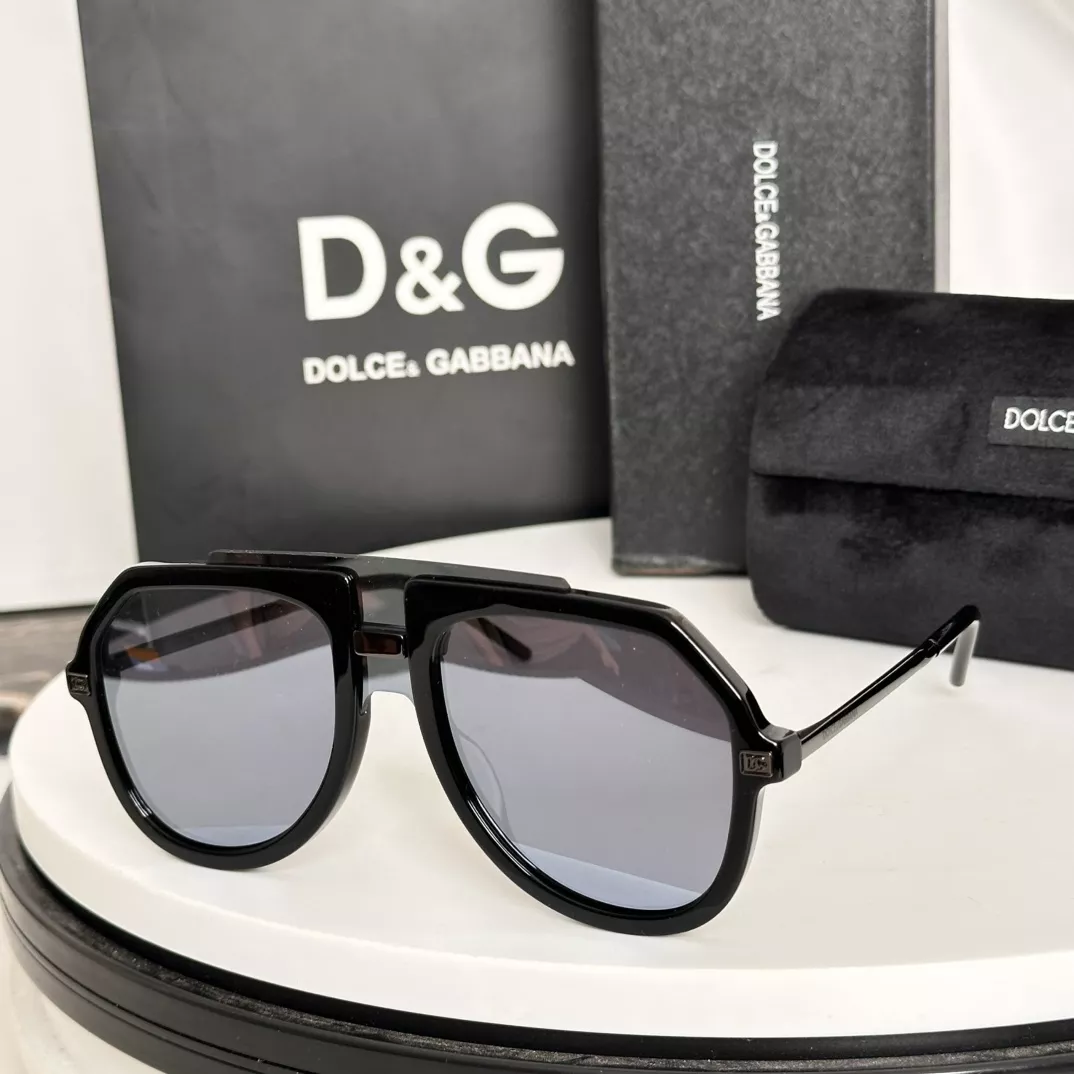 Dolce & Gabbana AAA Quality Sunglasses Stylish 8279