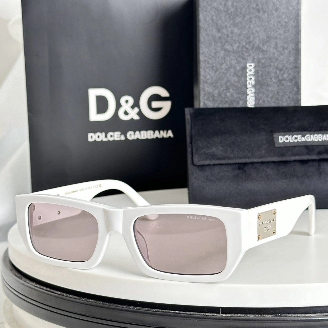 Dolce & Gabbana AAA Quality Sunglasses Trendy 5105