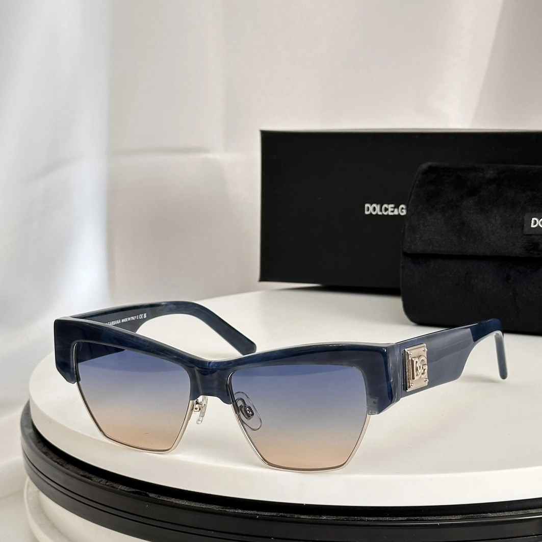 Dolce & Gabbana AAA Quality Sunglasses Unique 8469