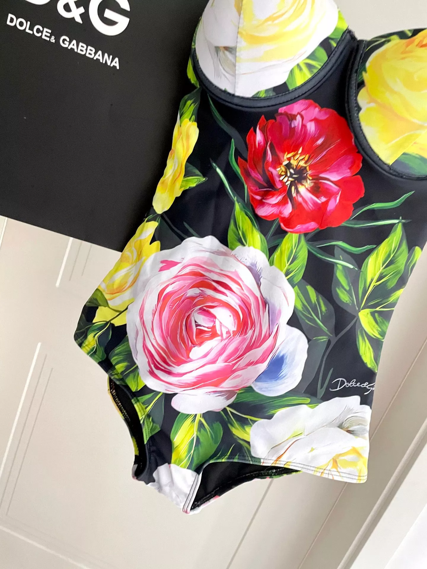 Dolce & Gabbana Bathing Suits For Women Compact 778