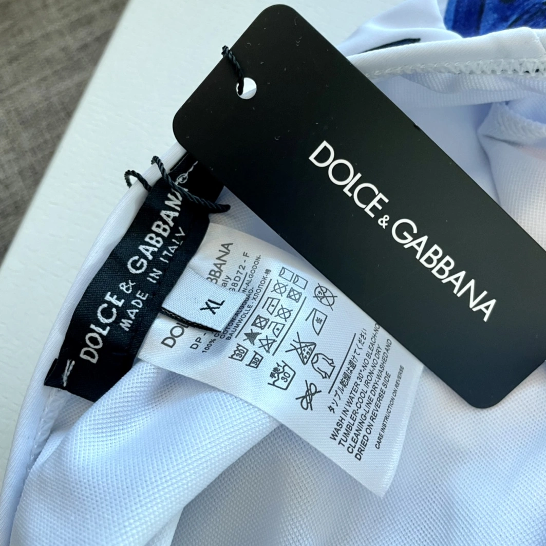 Dolce & Gabbana Bathing Suits Sleeveless For Women Trendsetting 3523