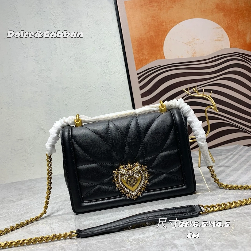 Dolce & Gabbana D&G AAA Quality Messenger Bags For Women Fashionable 2454