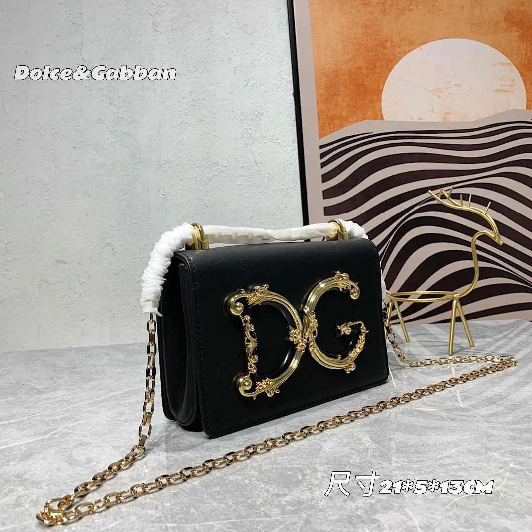 Dolce & Gabbana D&G AAA Quality Messenger Bags For Women Functional 3271