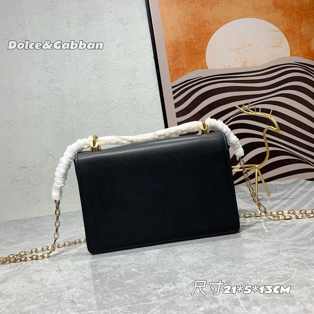 Dolce & Gabbana D&G AAA Quality Messenger Bags For Women Functional 3271