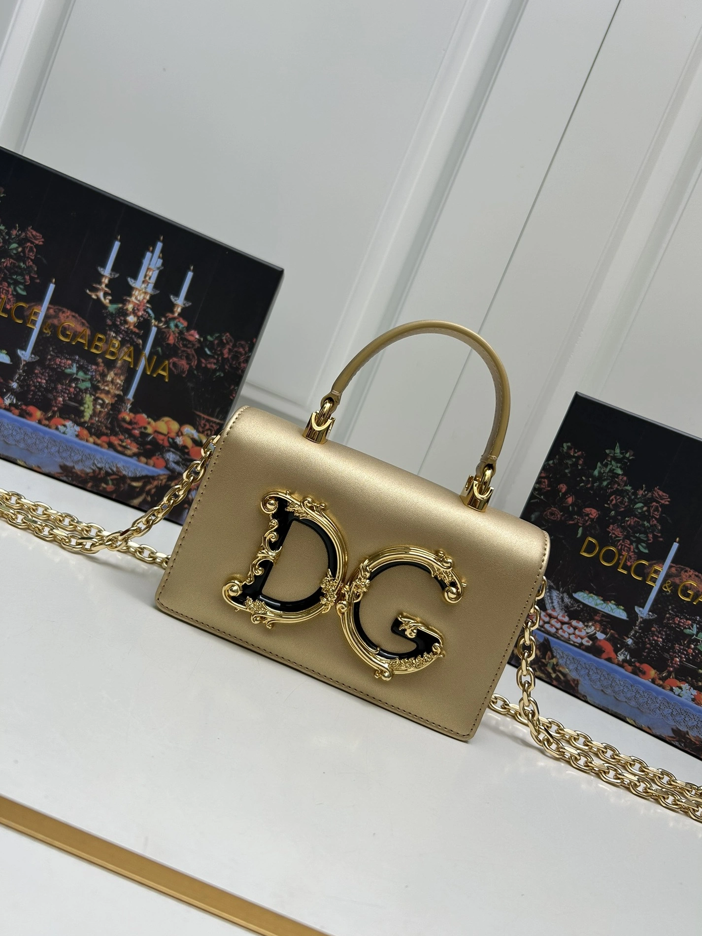 Dolce & Gabbana D&G AAA Quality Messenger Bags For Women Functional 3788