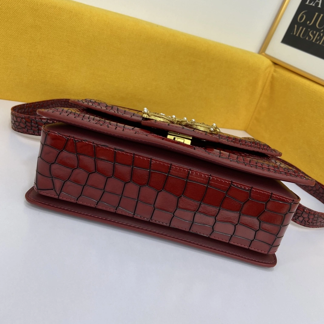 Dolce & Gabbana D&G AAA Quality Messenger Bags For Women GoAnywhere 4342