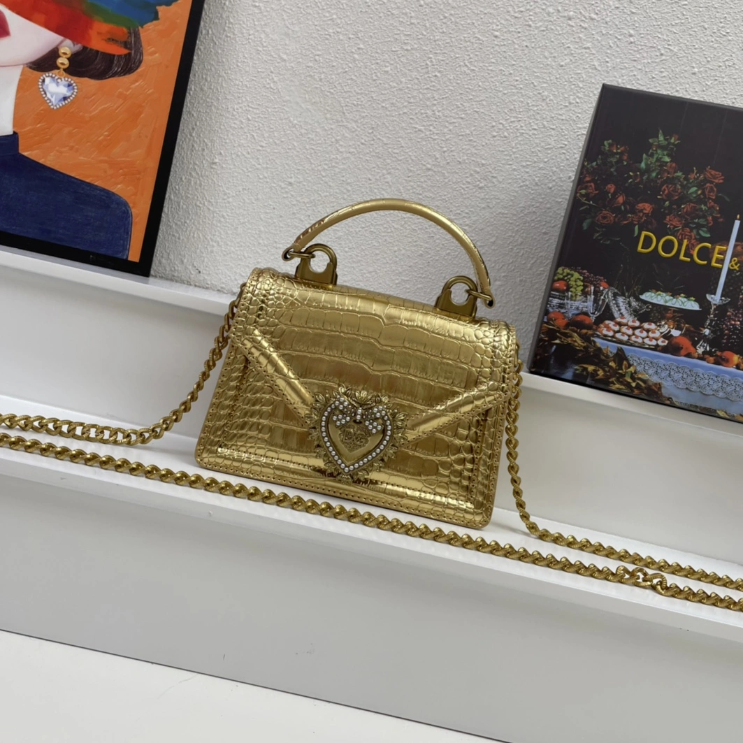 Dolce & Gabbana D&G AAA Quality Messenger Bags For Women HighQuality 3930