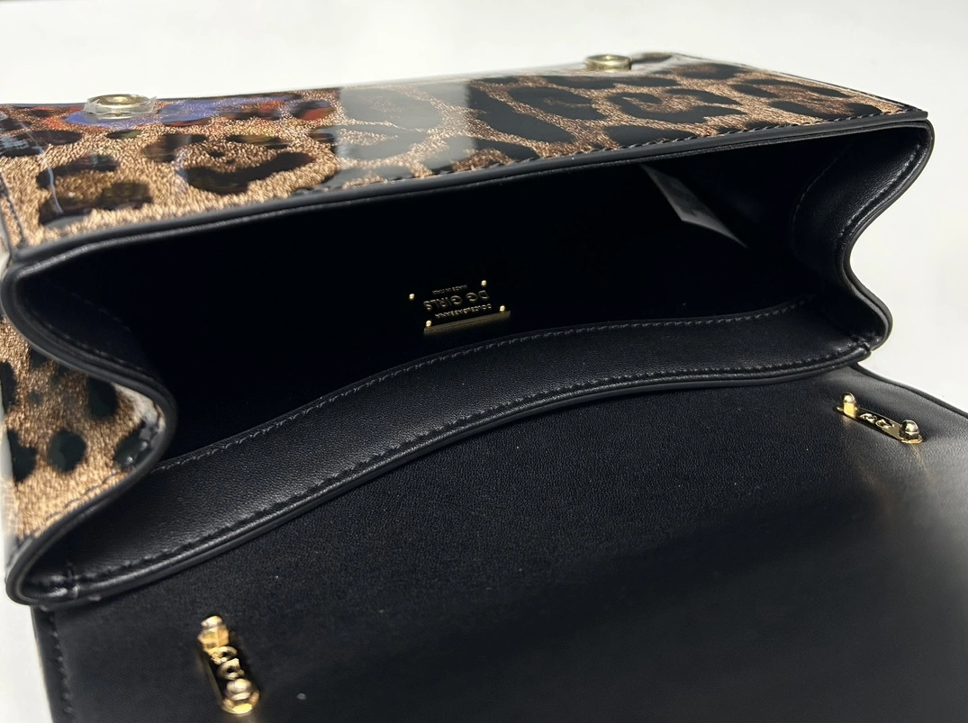Dolce & Gabbana D&G AAA Quality Messenger Bags For Women Minimalist 7640