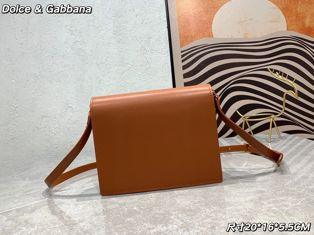 Dolce & Gabbana D&G AAA Quality Messenger Bags For Women Popular 4301