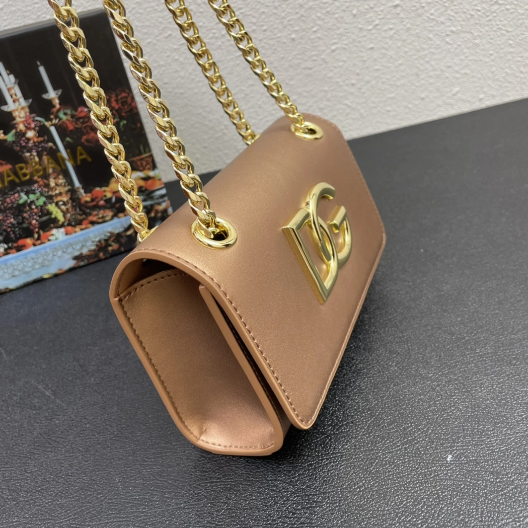 Dolce & Gabbana D&G AAA Quality Messenger Bags For Women Popular 9218