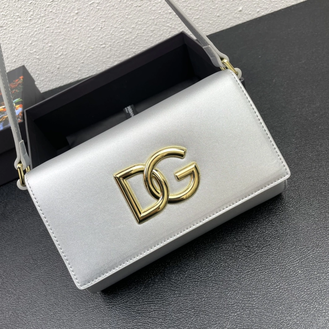 Dolce & Gabbana D&G AAA Quality Messenger Bags For Women Practical 1713