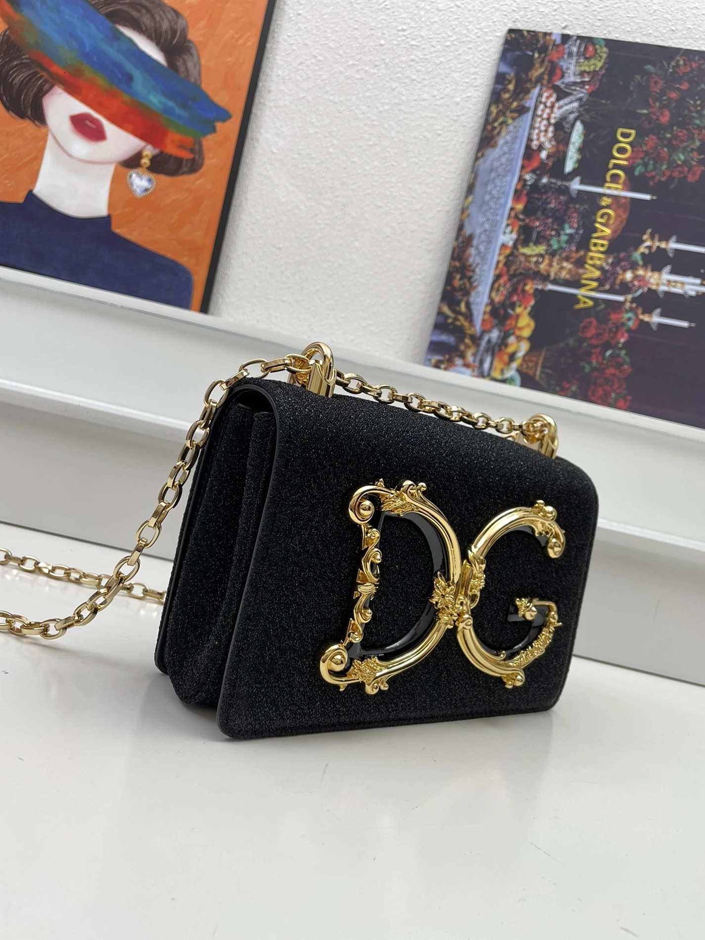 Dolce & Gabbana D&G AAA Quality Messenger Bags For Women Sleek 9426
