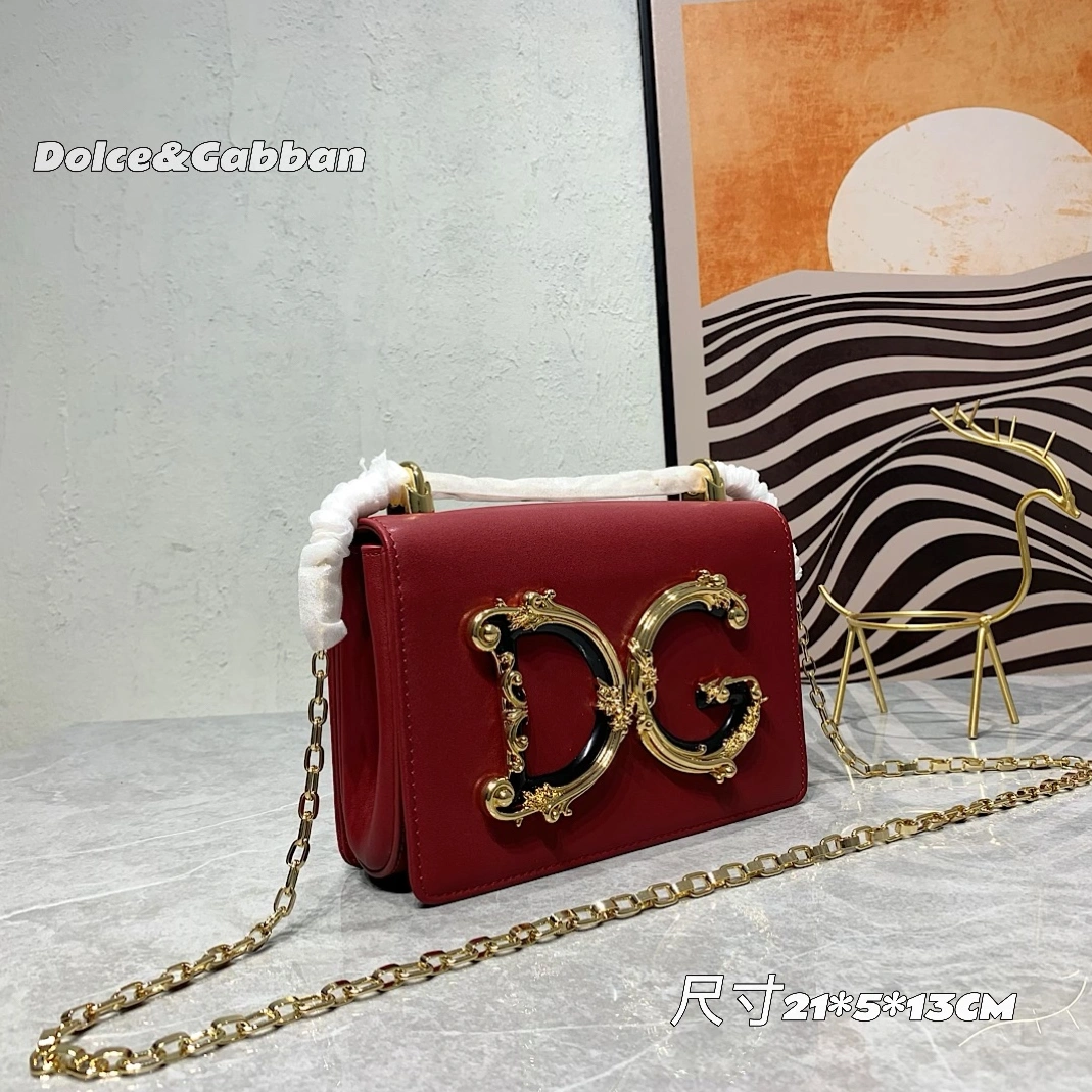 Dolce & Gabbana D&G AAA Quality Messenger Bags For Women Unique 819