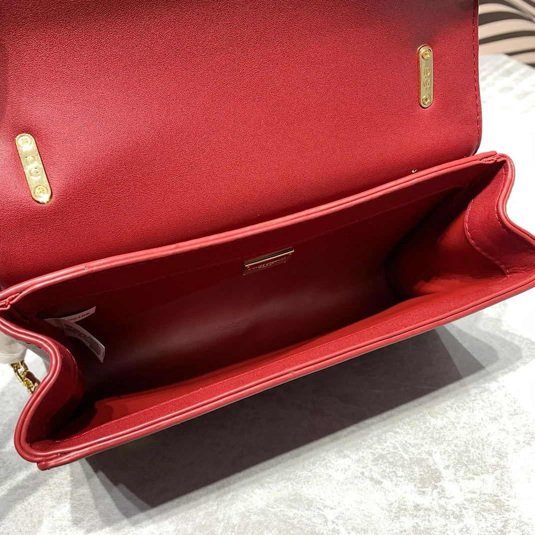 Dolce & Gabbana D&G AAA Quality Messenger Bags For Women Unique 819