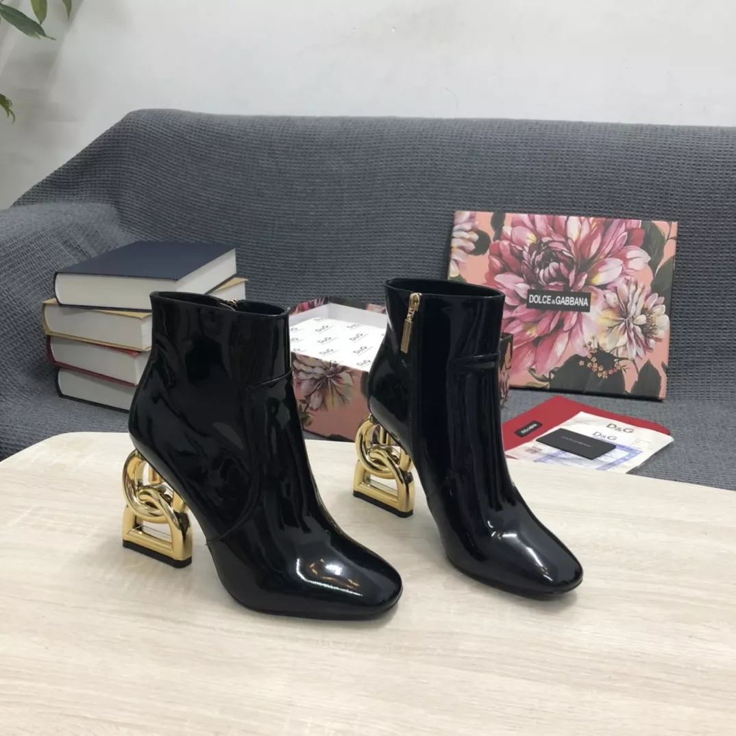 Dolce & Gabbana D&G Boots For Women Compact 121