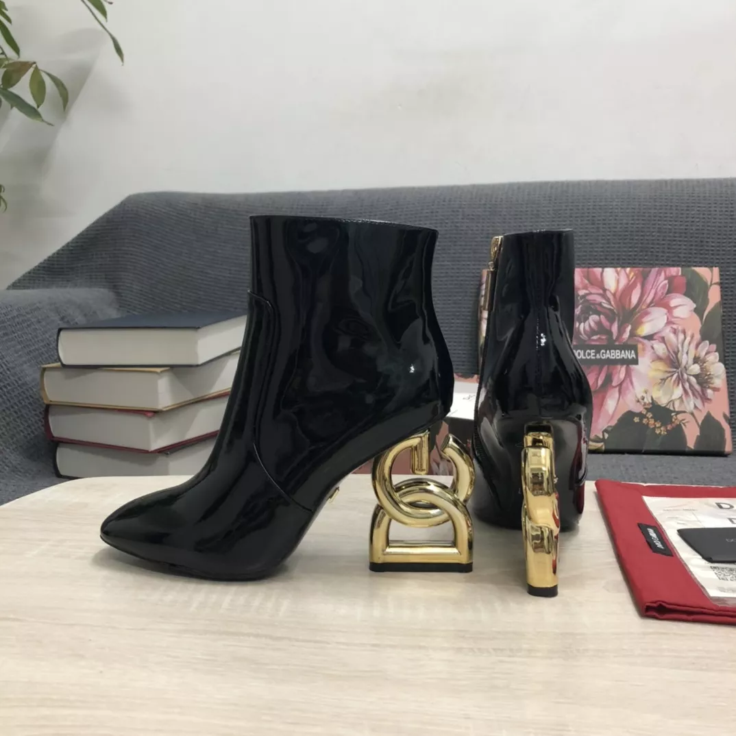 Dolce & Gabbana D&G Boots For Women Compact 121