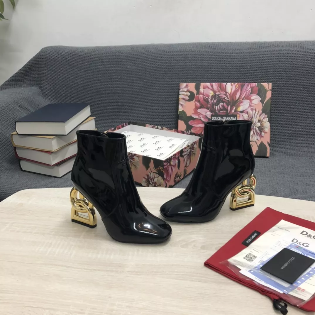 Dolce & Gabbana D&G Boots For Women Compact 121
