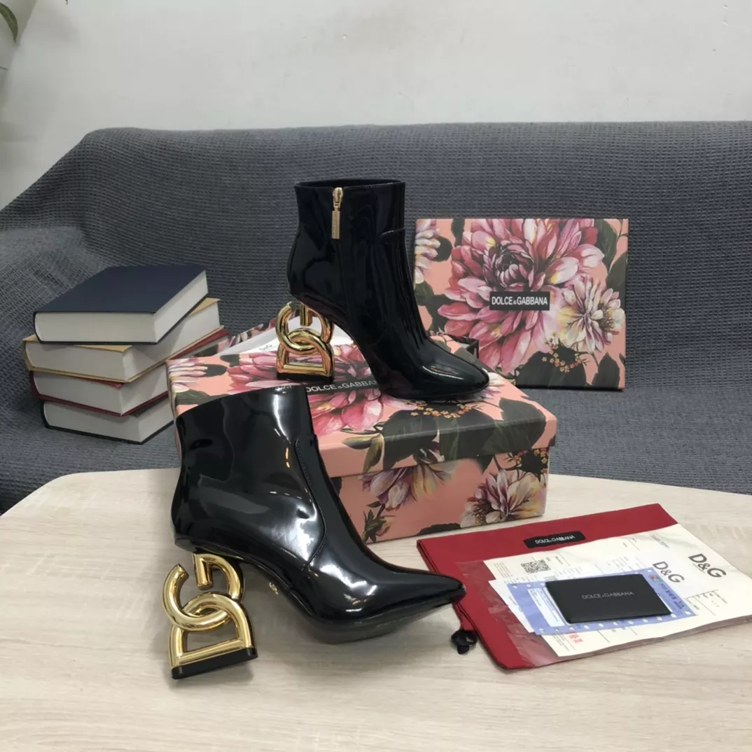 Dolce & Gabbana D&G Boots For Women Compact 121