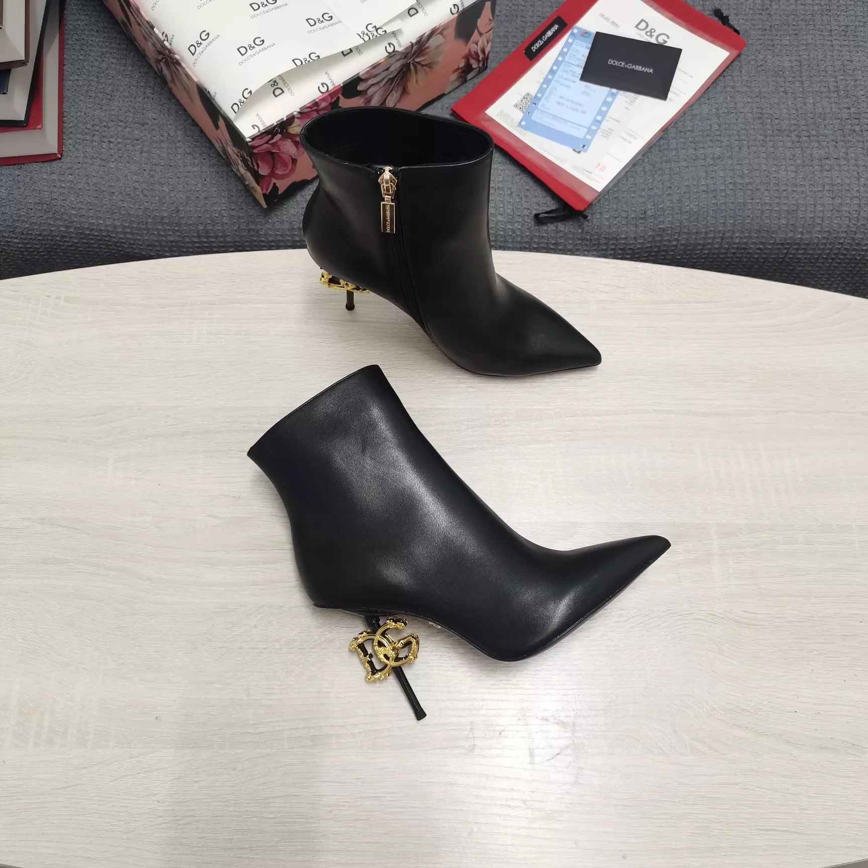 Dolce & Gabbana D&G Boots For Women Fashionable 3324