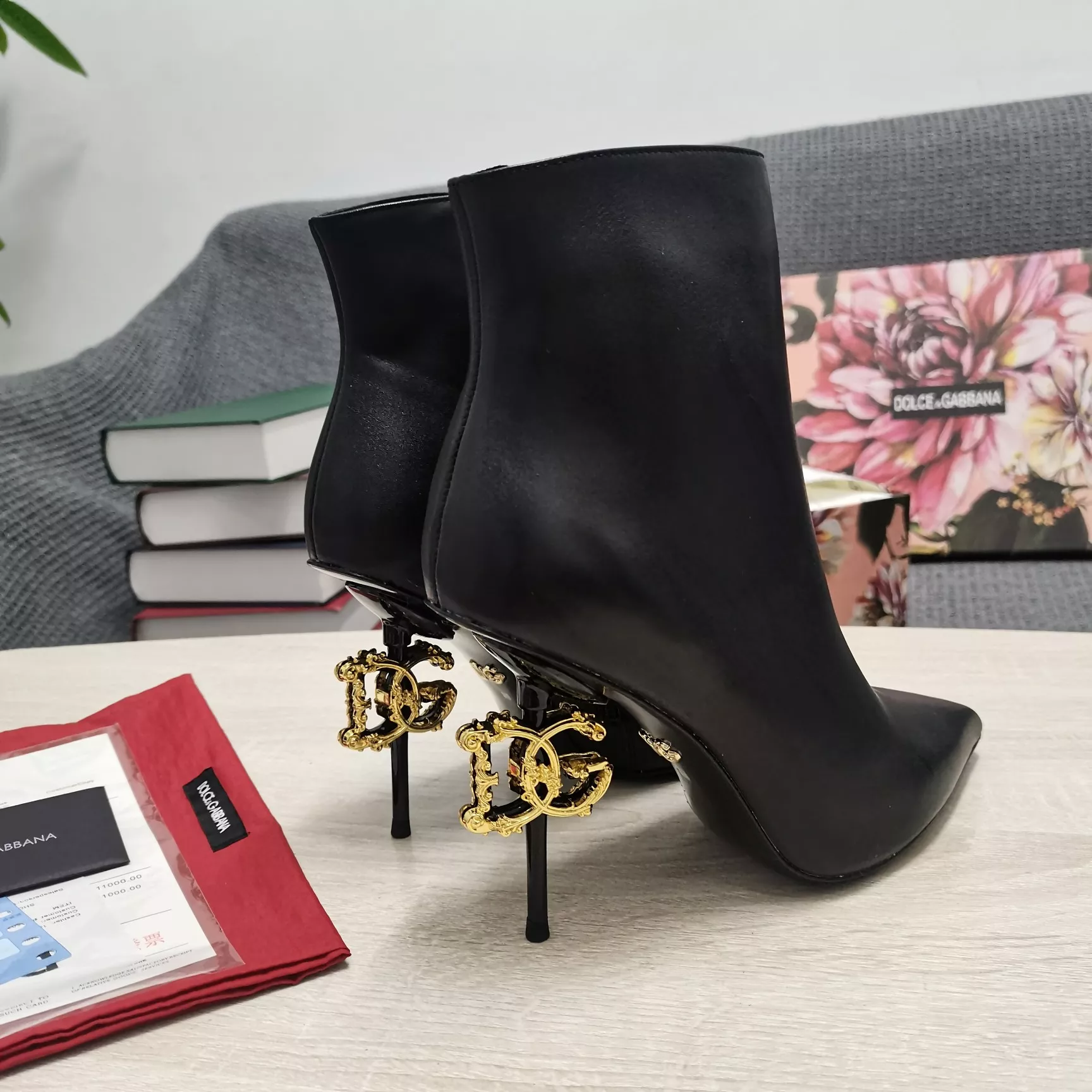 Dolce & Gabbana D&G Boots For Women Fashionable 3324