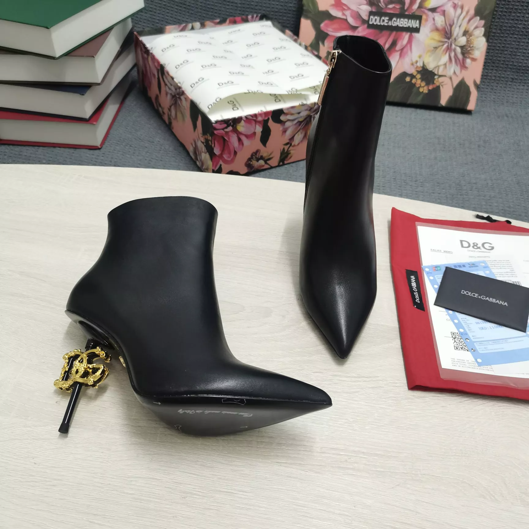 Dolce & Gabbana D&G Boots For Women Fashionable 3324