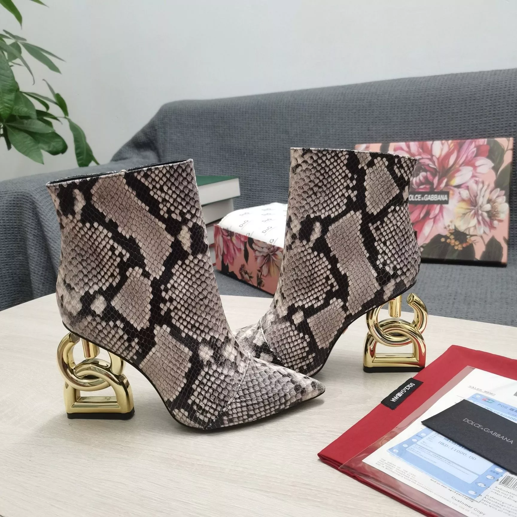 Dolce & Gabbana D&G Boots For Women Minimalist 3621