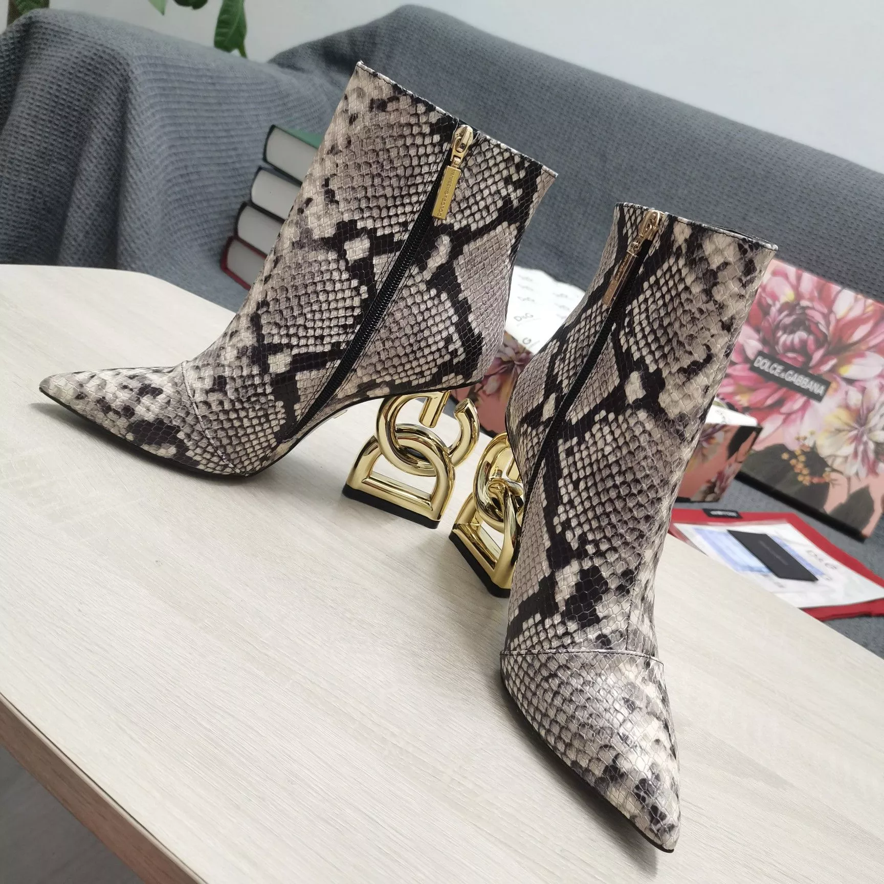 Dolce & Gabbana D&G Boots For Women Minimalist 3621