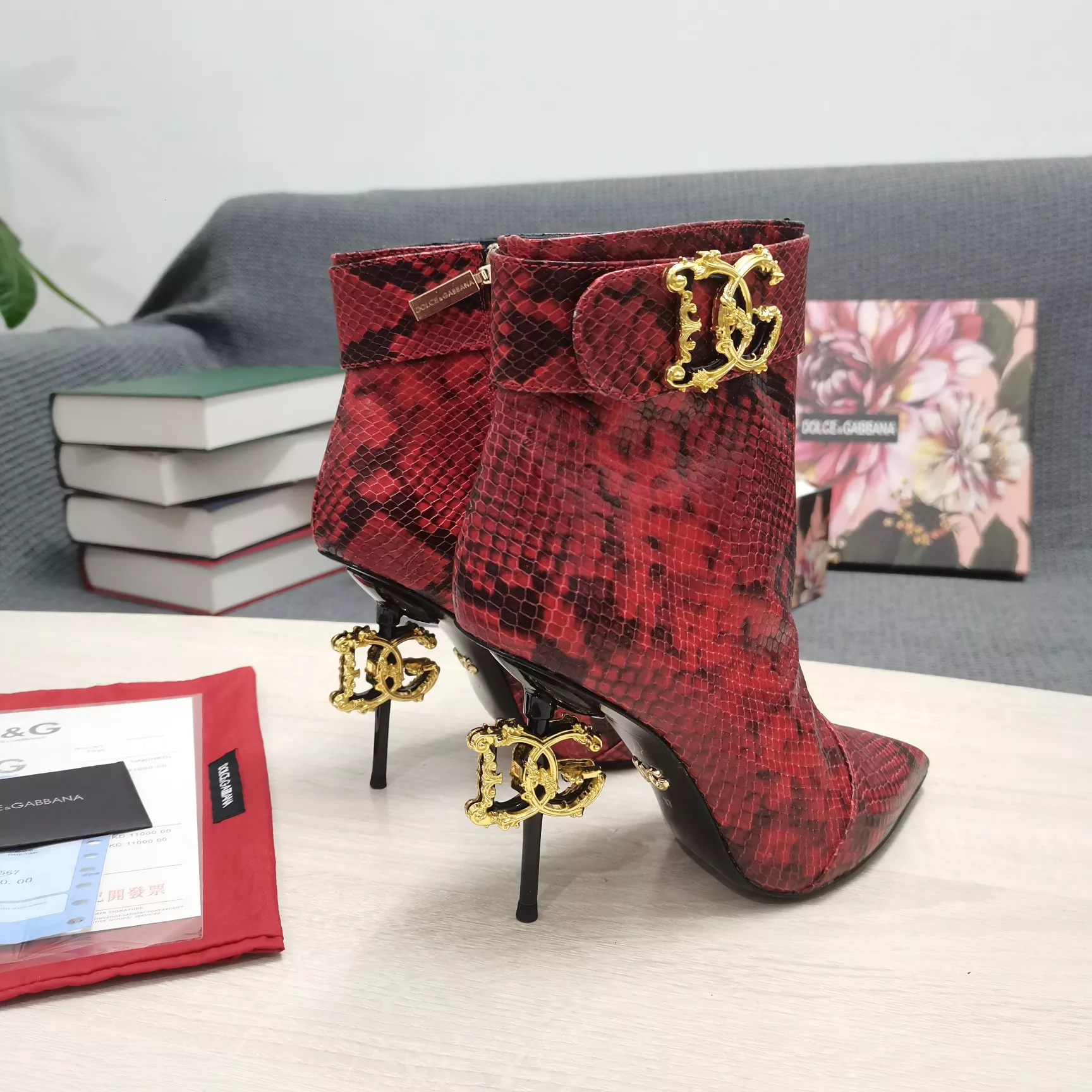 Dolce & Gabbana D&G Boots For Women Modern 6349