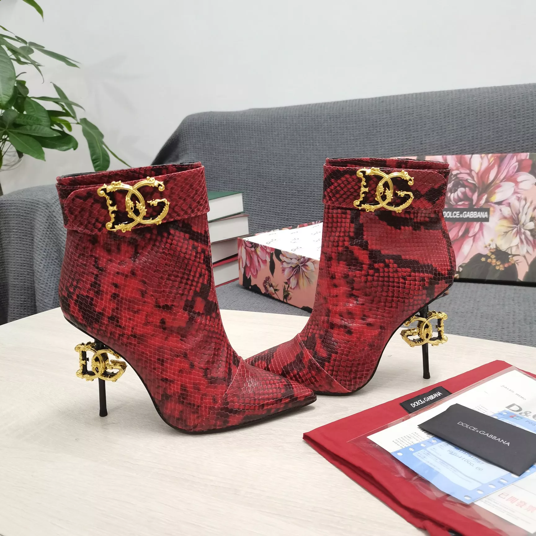 Dolce & Gabbana D&G Boots For Women Modern 6349