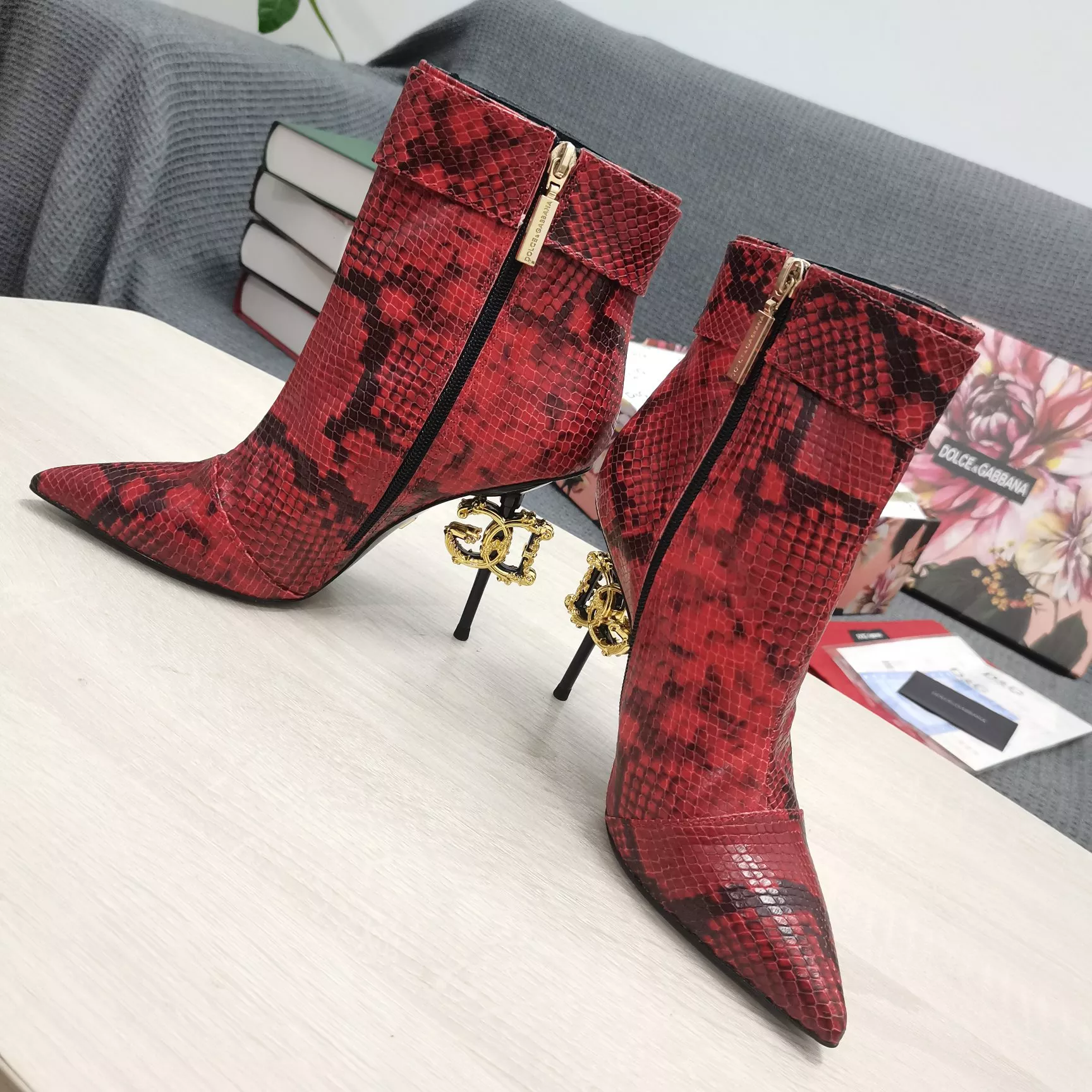 Dolce & Gabbana D&G Boots For Women Modern 6349