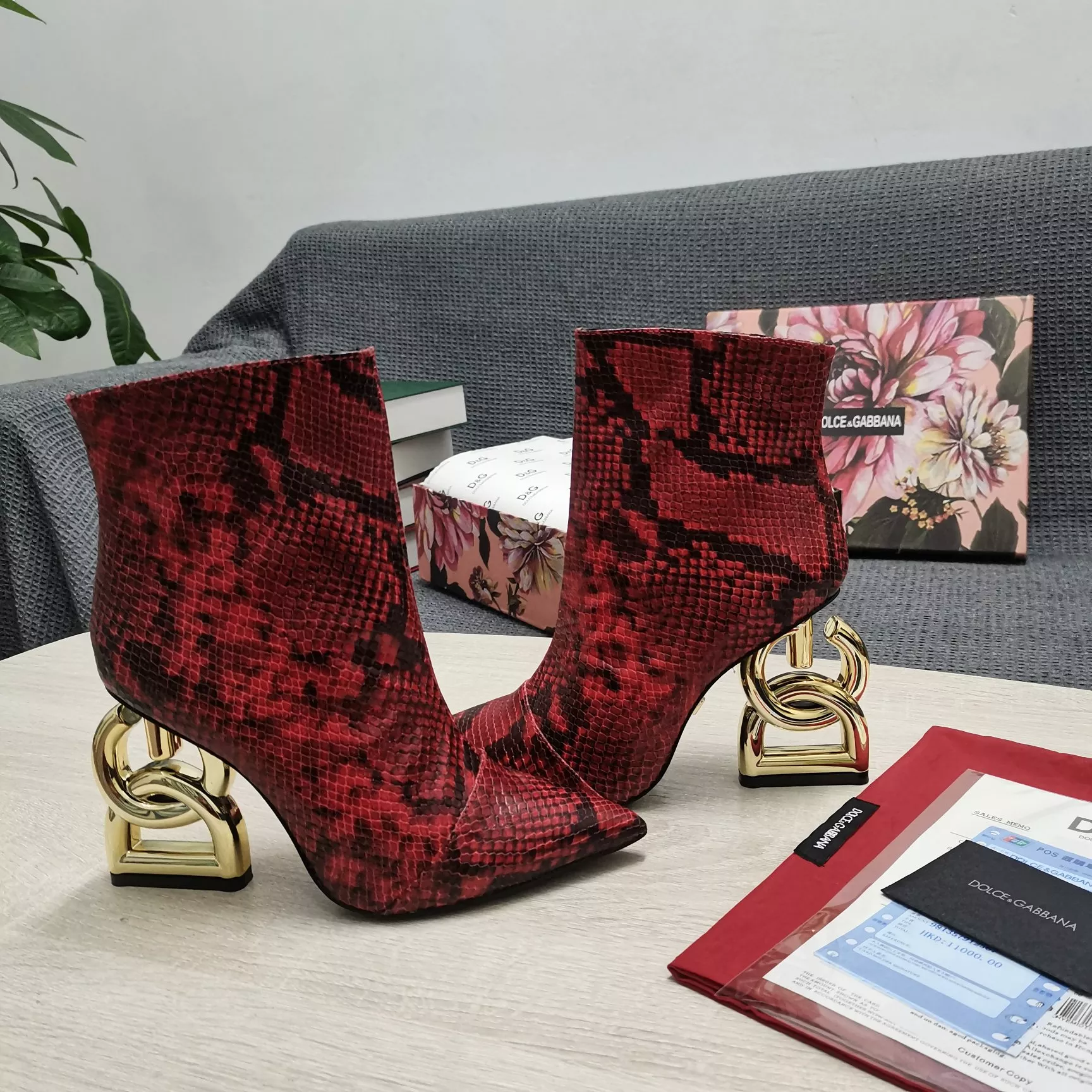 Dolce & Gabbana D&G Boots For Women Refined 2210