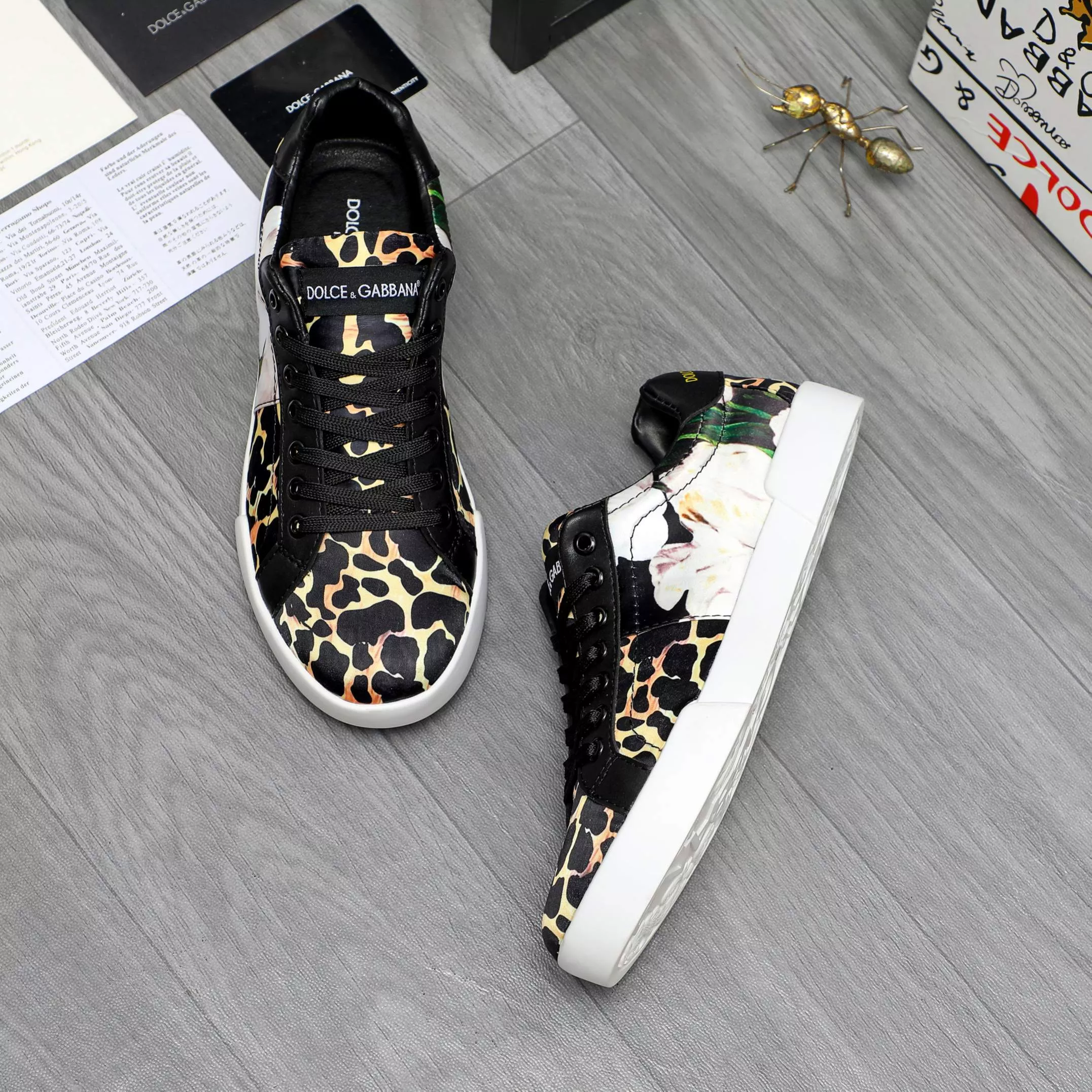 Dolce & Gabbana D&G Casual Shoes For Men AllSeason 2629