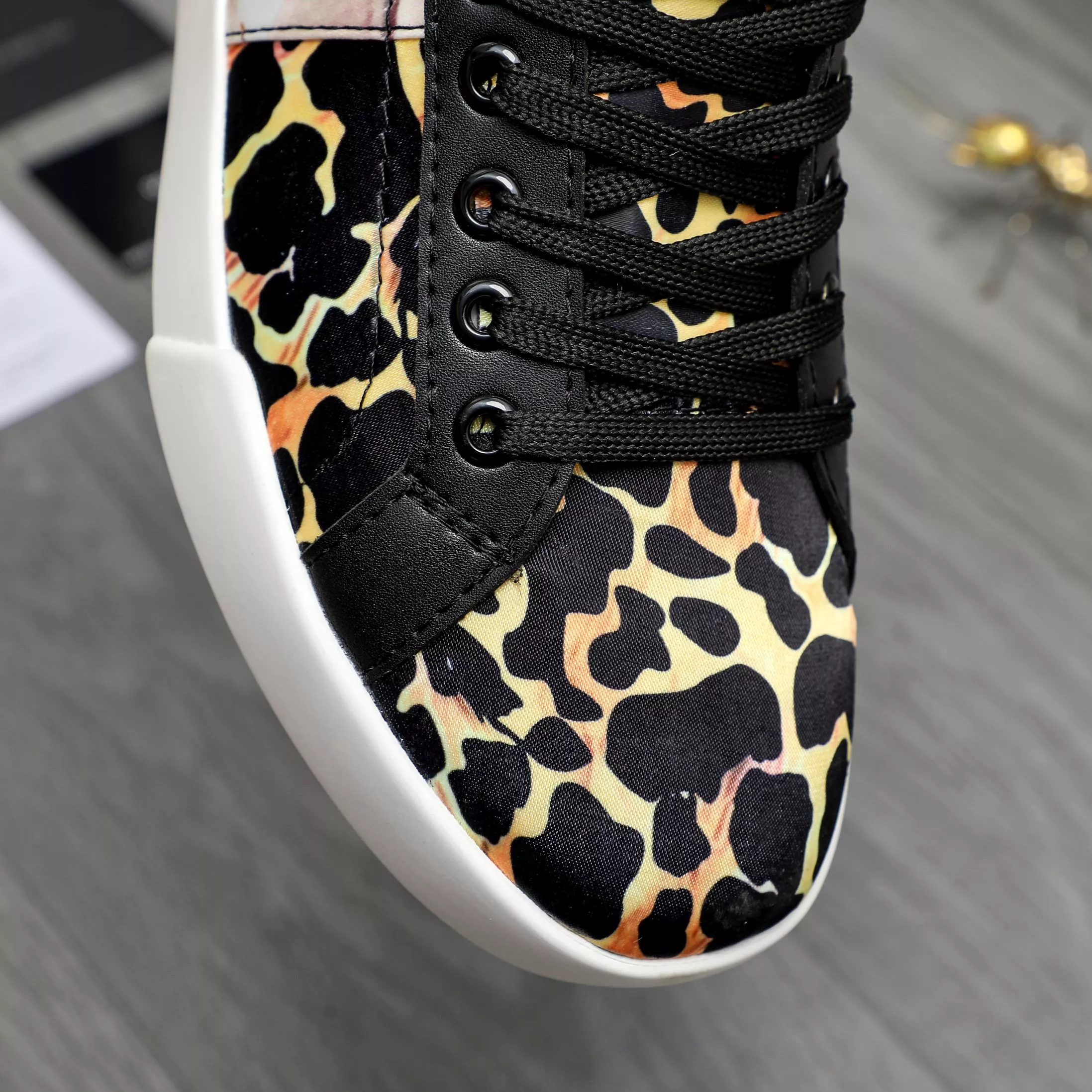 Dolce & Gabbana D&G Casual Shoes For Men AllSeason 2629