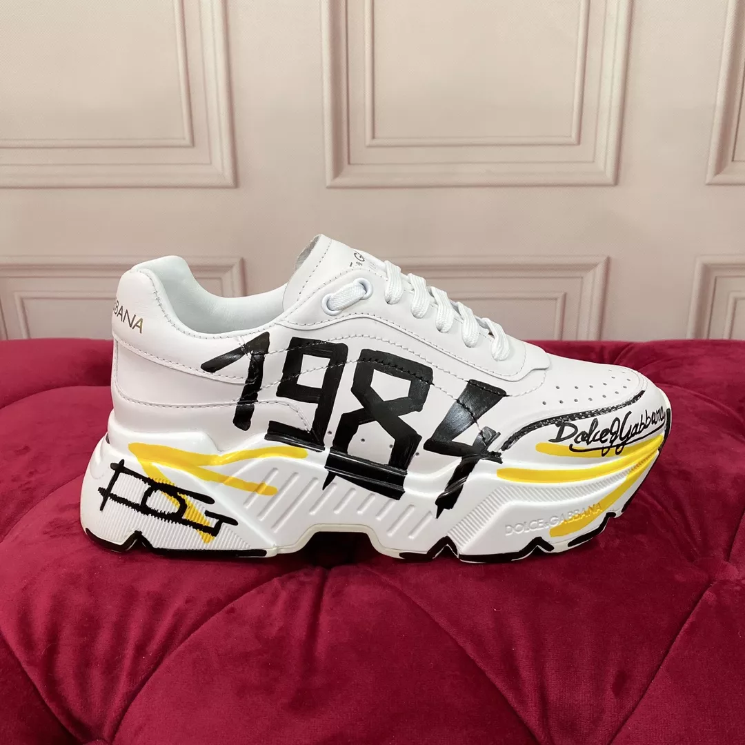 Dolce & Gabbana D&G Casual Shoes For Men Bright 7466