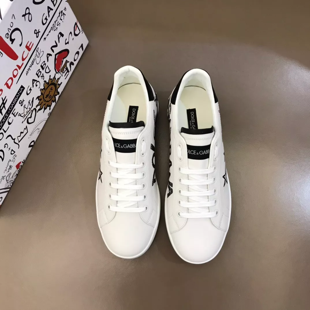 Dolce & Gabbana D&G Casual Shoes For Men Compact 6360