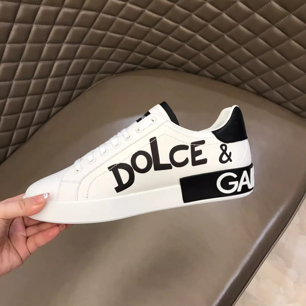 Dolce & Gabbana D&G Casual Shoes For Men Compact 6360