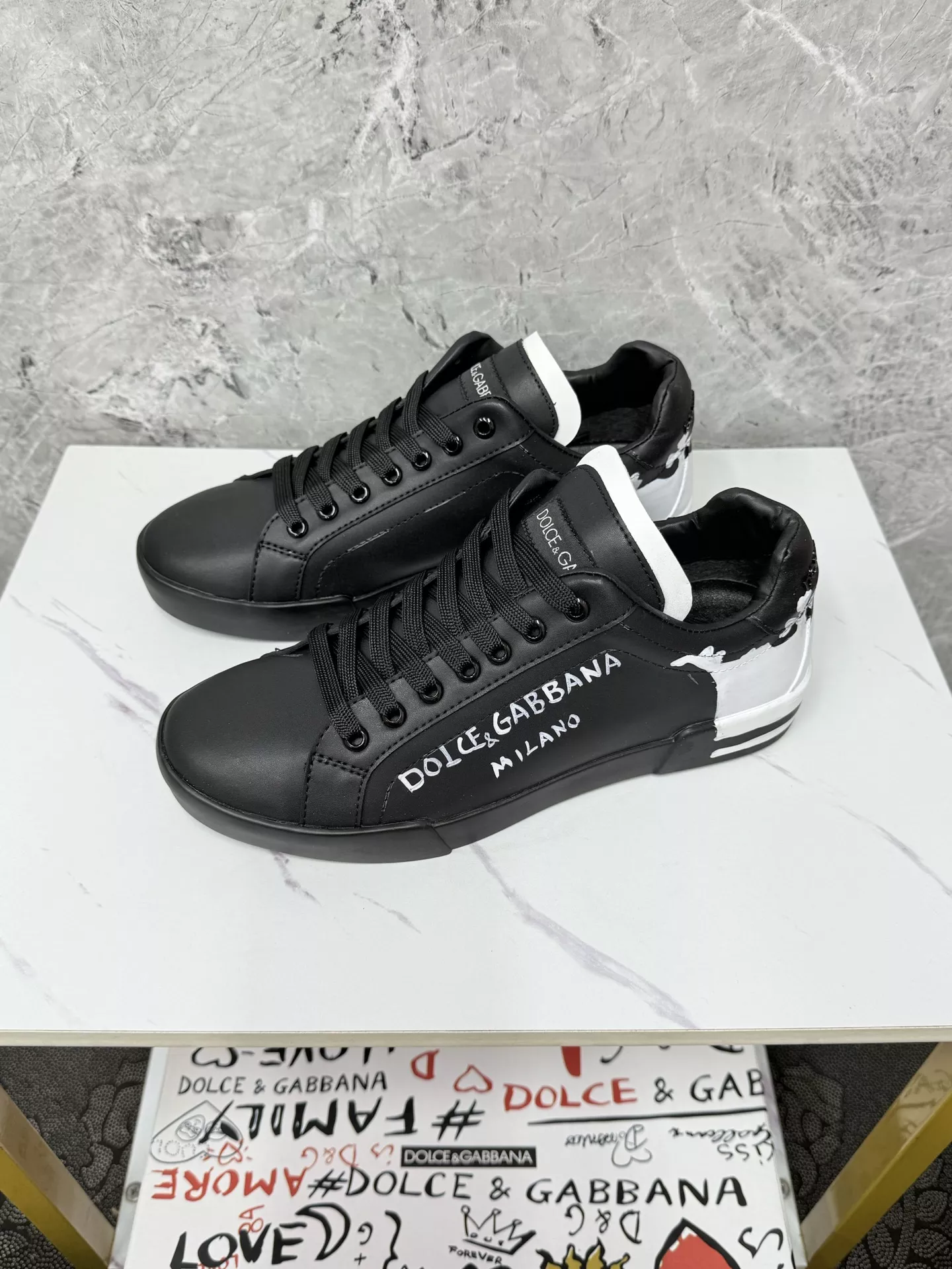 Dolce & Gabbana D&G Casual Shoes For Men EasyMatch 8856