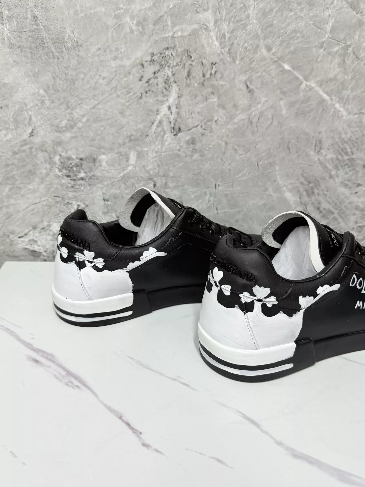 Dolce & Gabbana D&G Casual Shoes For Men EasyMatch 8856