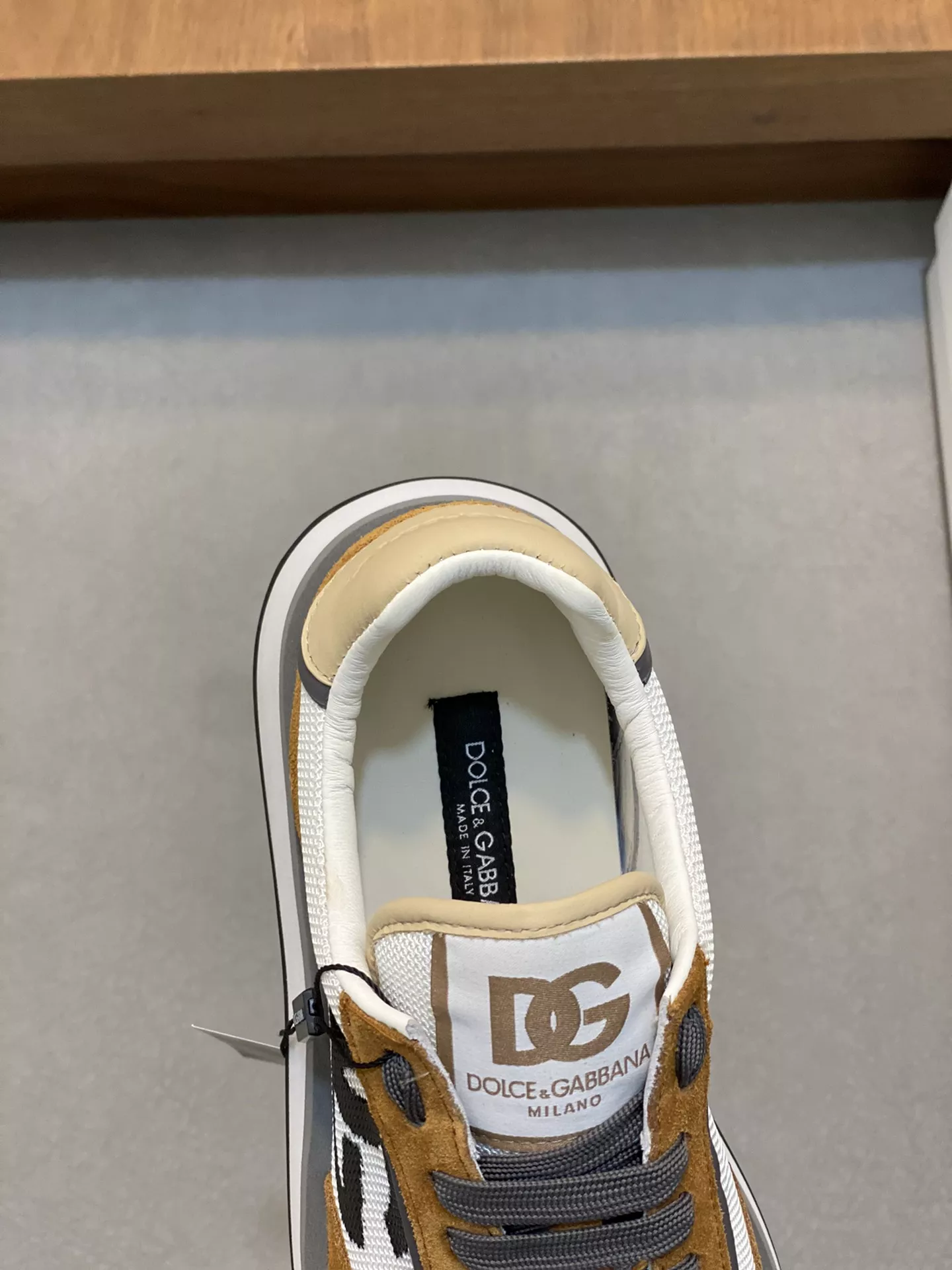 Dolce & Gabbana D&G Casual Shoes For Men EyeCatching 8578