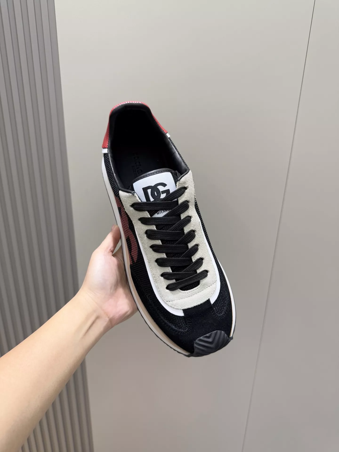 Dolce & Gabbana D&G Casual Shoes For Men EyeCatching 941