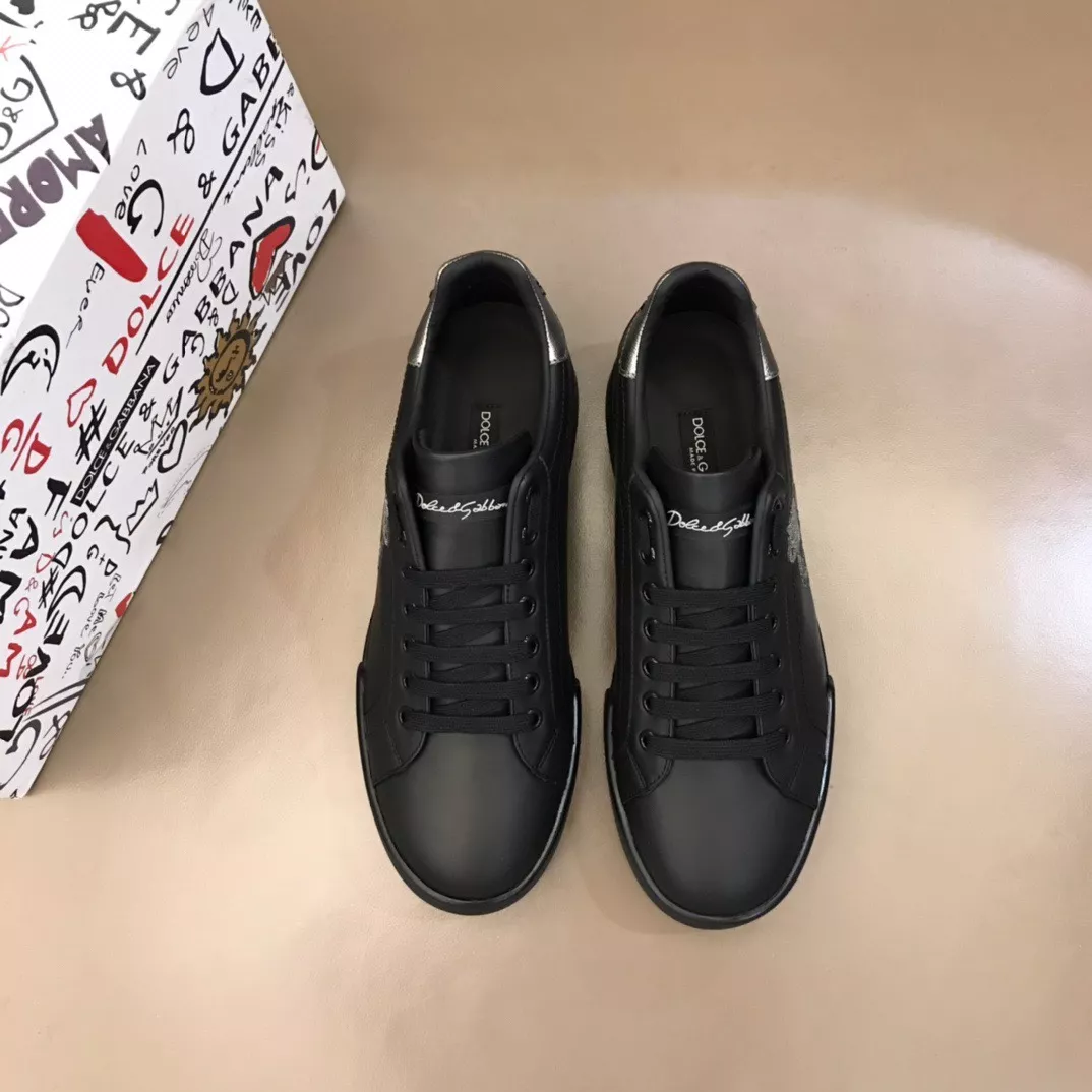Dolce & Gabbana D&G Casual Shoes For Men Flexible 655