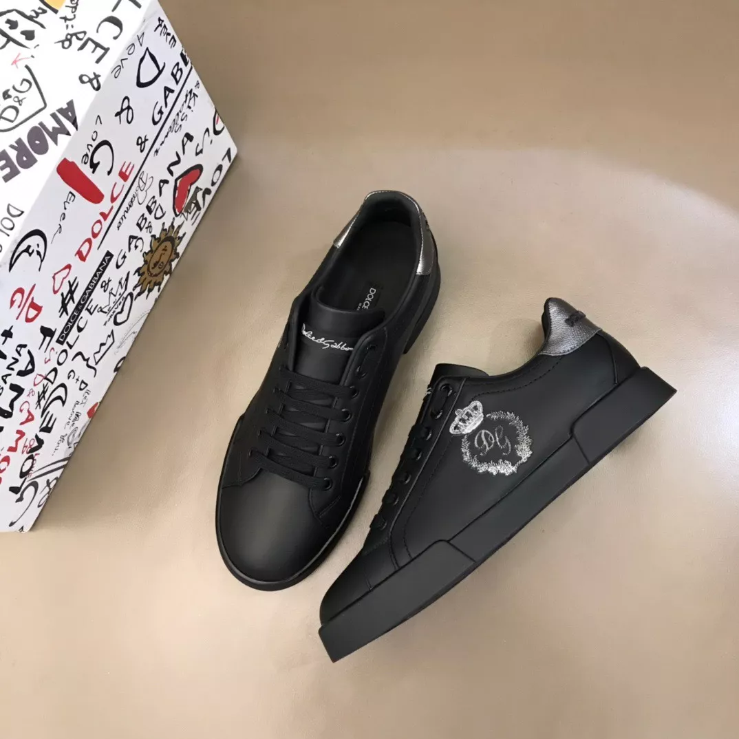 Dolce & Gabbana D&G Casual Shoes For Men Flexible 655